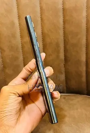 Samsung Galaxy S22 Ultra 128GB (Used)