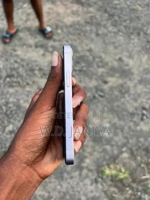 Apple iPhone 13 mini (Used)