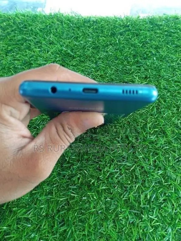 Samsung Galaxy A12 64GB (Used)
