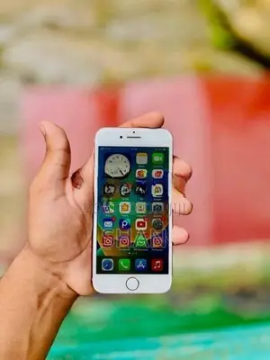 Apple iPhone 8 (Used)