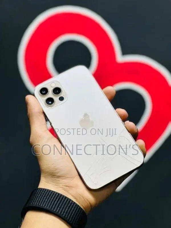 Apple iPhone 12 Pro (Used)