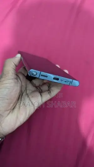 Samsung Galaxy S22 Ultra 12GB | 256GB (Used)