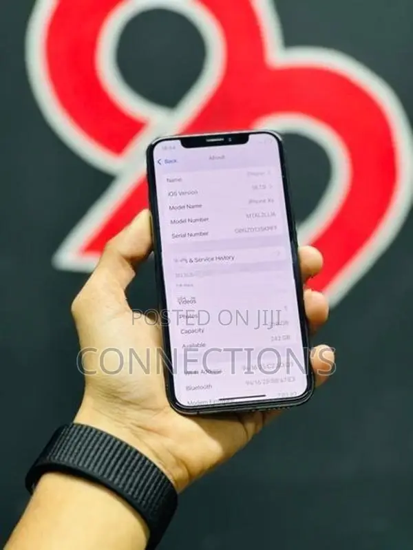 Apple iPhone XS (Used)