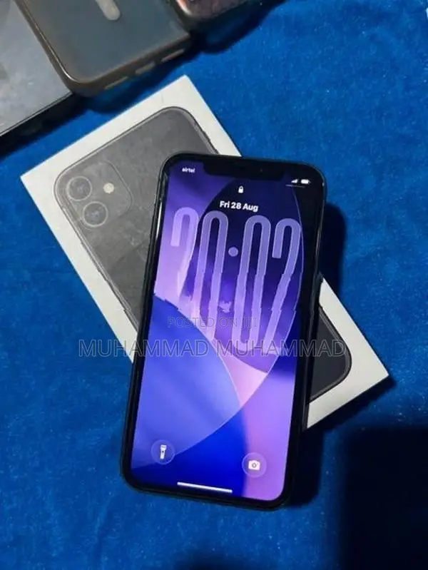 Apple iPhone 11 (Used)