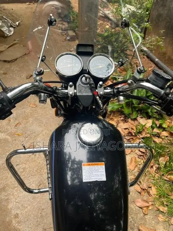 Suzuki GN 125 2005
