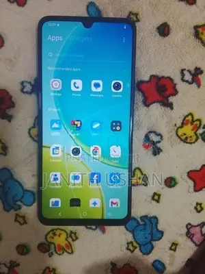 Vivo Y04 64GB (Used)