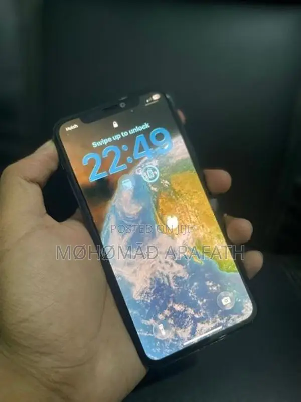 Apple iPhone 11 Pro 256GB (Used)