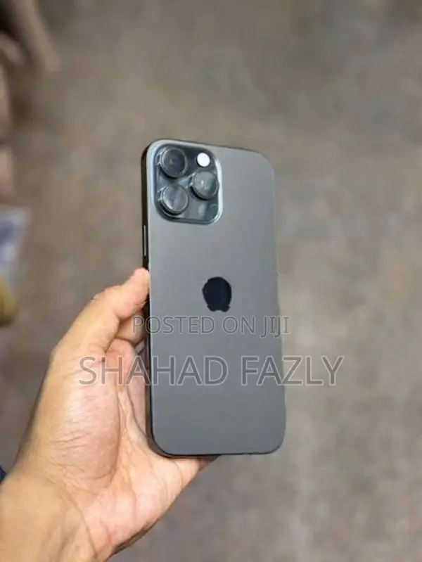 Apple iPhone 15 Pro Max (Used)