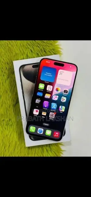 Apple iPhone 15 Pro Max 256gb (Used)