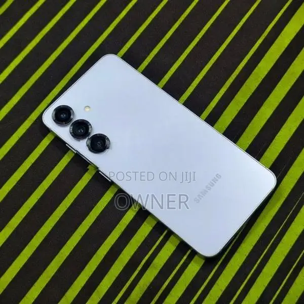 Samsung Galaxy S25 12/256GB (Used)