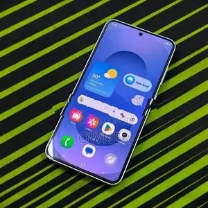 Samsung Galaxy S25 12/256GB (Used)