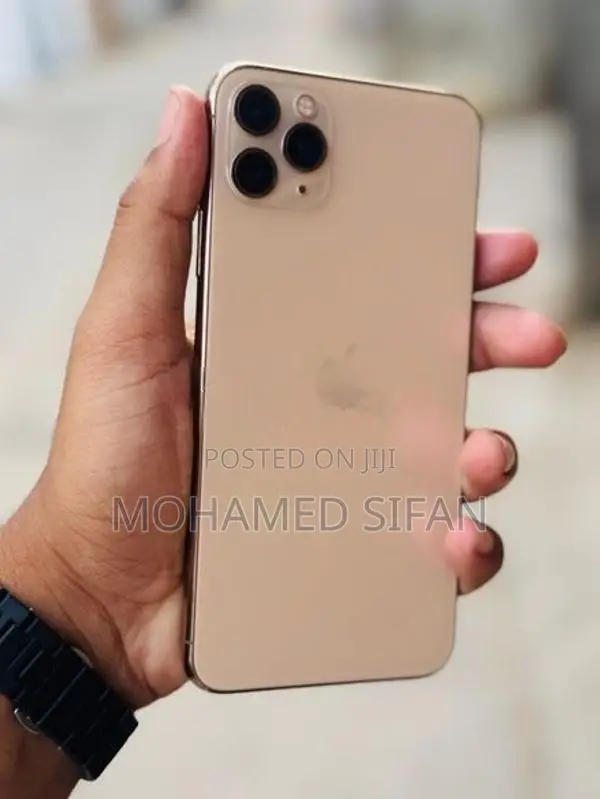 Apple iPhone 11 Pro Max (Used)