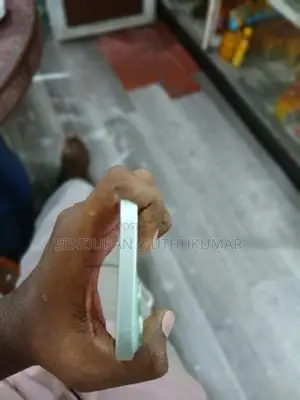 Apple iPhone 15 (Used)