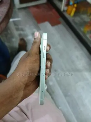 Apple iPhone 15 (Used)