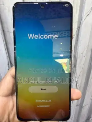 Samsung Galaxy S21 128GB 5G (Used)