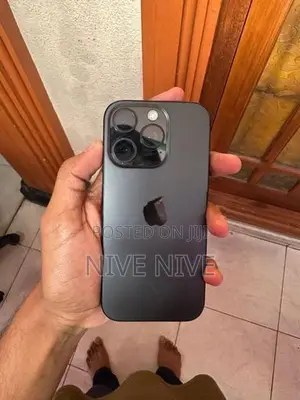 Apple iPhone 16 Pro (Used)