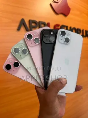 Apple iPhone 15 128GB (Used)