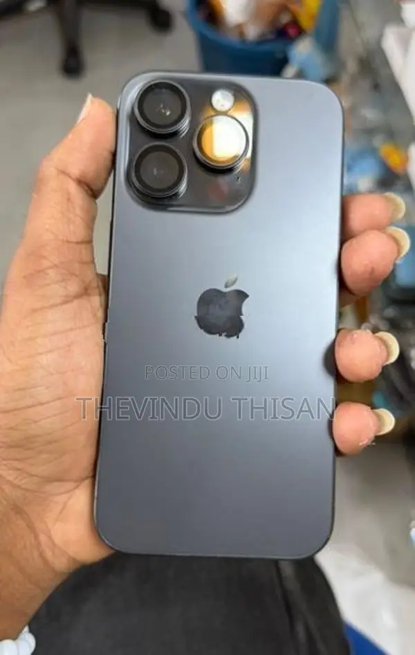 Apple iPhone 15 Pro 512GB (Used)