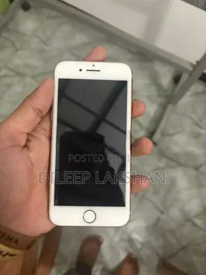 Apple iPhone 8 (Used)