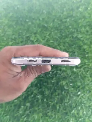 Oppo A5 64GB (Used)