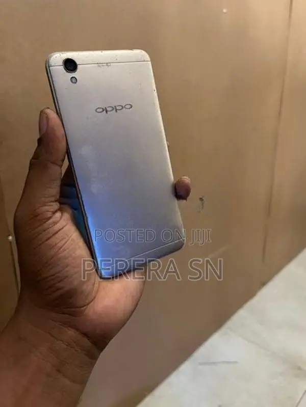Oppo A37 (Used)