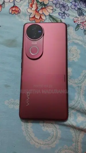 Vivo V50 (Used)