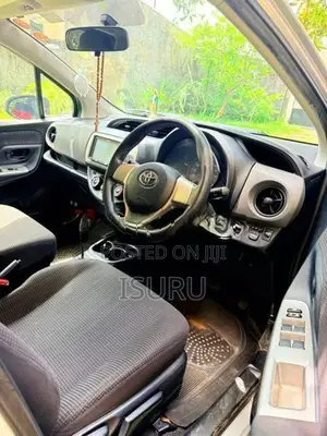 Toyota Vitz 2016