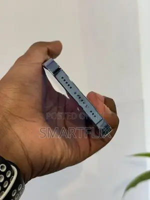 Apple iPhone 13 Pro (Used)