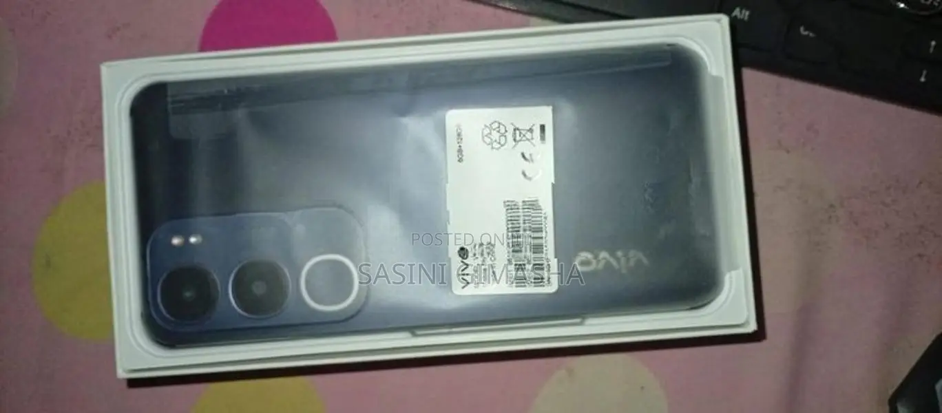 Vivo Y19 128GB (Used)
