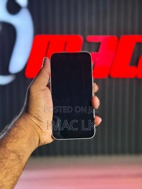 Apple iPhone 13 128GB (Used)