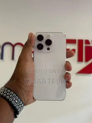 Apple iPhone 15 Pro (Used)