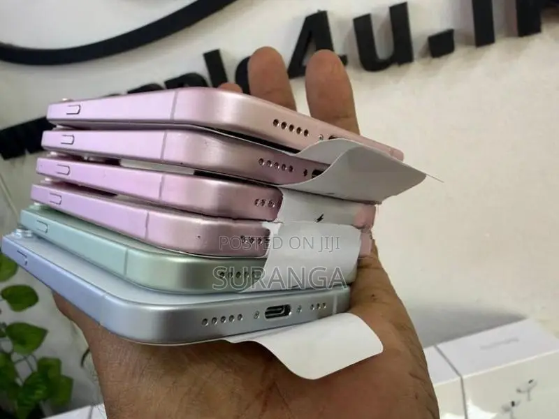 Apple iPhone 15 128GB (Used)