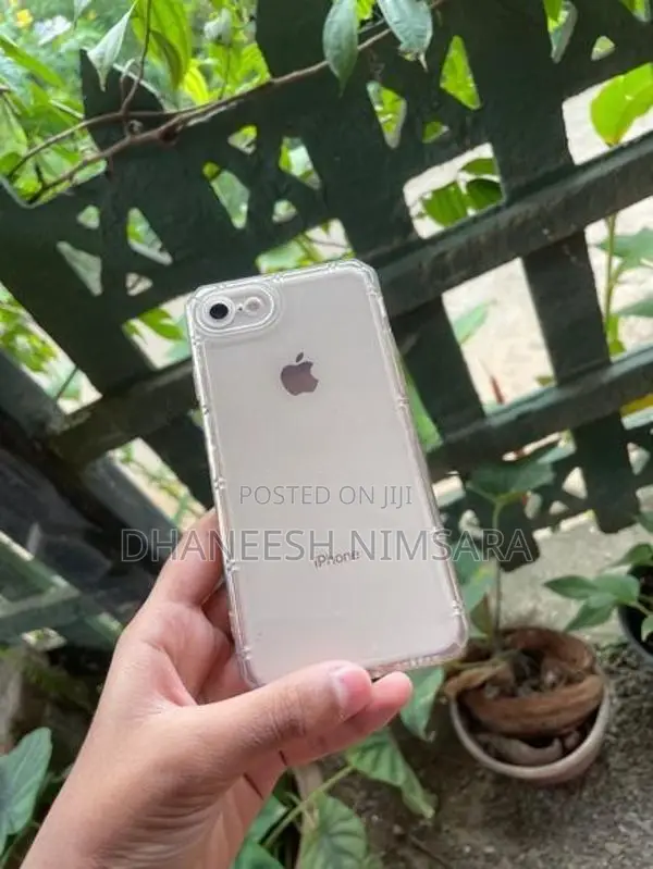 Apple iPhone 8 (Used)