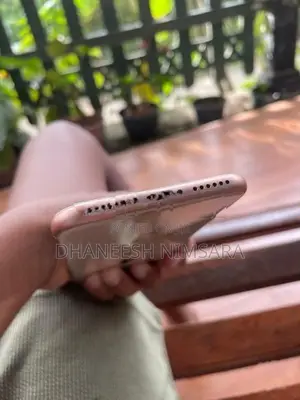 Apple iPhone 8 (Used)