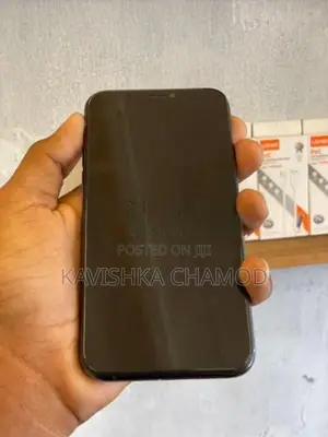 Apple iPhone 11 Pro (Used)