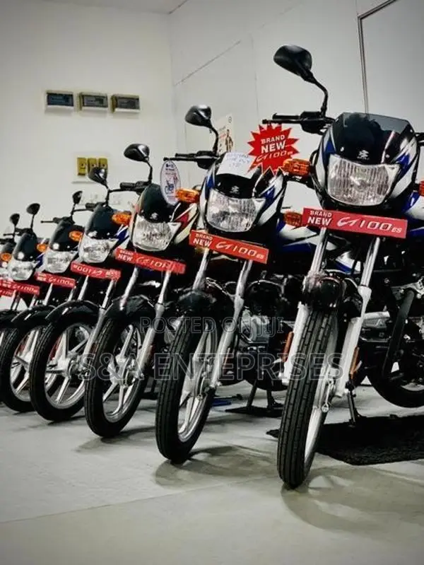 Bajaj CT100 2026