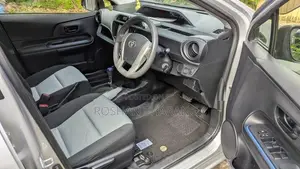 Toyota Aqua 2014