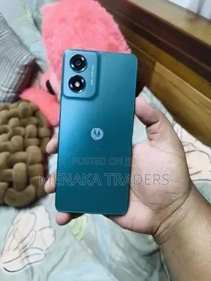 Moto G04s 4GB 128GB (Used)