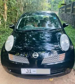 Nissan March 2002