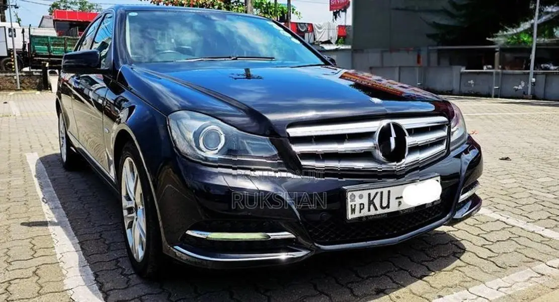 Mercedes Benz C180 2012