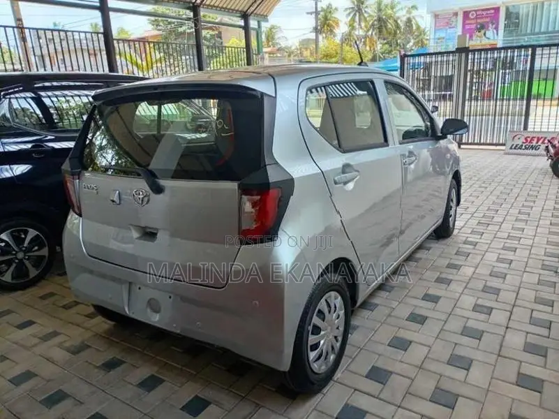 Toyota Pixis 2026