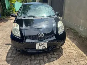Toyota Vitz 2008