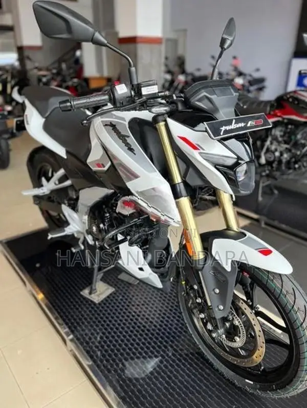 Bajaj Pulsar N160 Brand New Premium 2026
