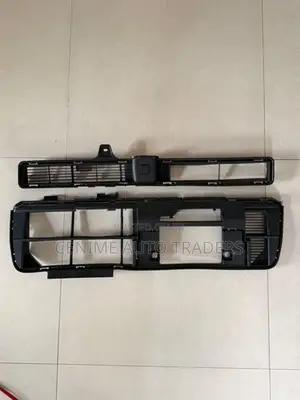 Daihatsu Taft Lower Grill