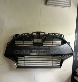 Toyota Yaris 210 Shell