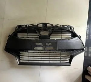 Toyota Yaris 210 Shell