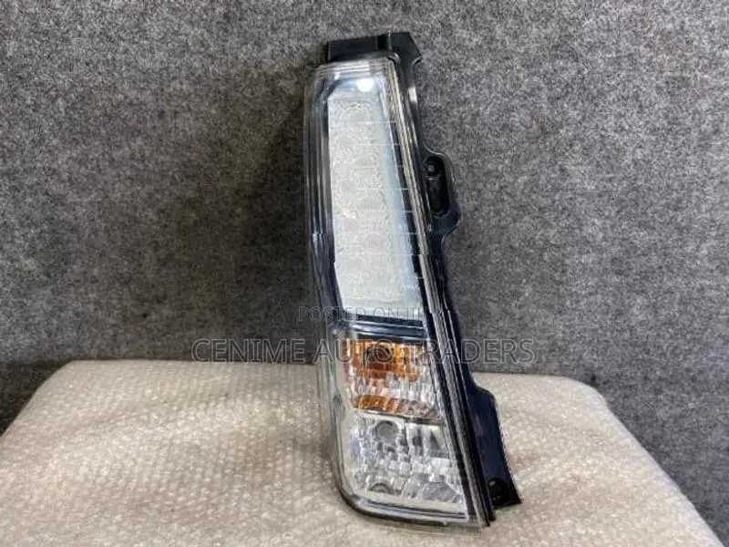 Suzuki MH44 S Wagon R Stingray Tail Lamp