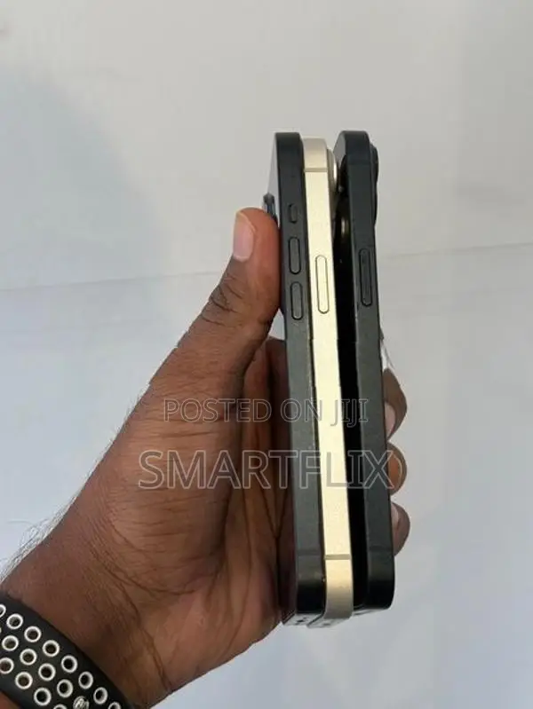 Apple iPhone 14 (Used)