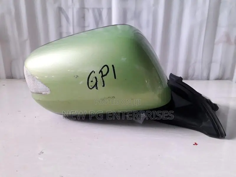 Honda Fit GP1 Side Mirror RHS (Winker)