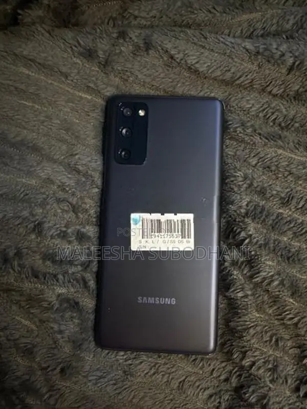 Samsung Galaxy S20FE (Used)